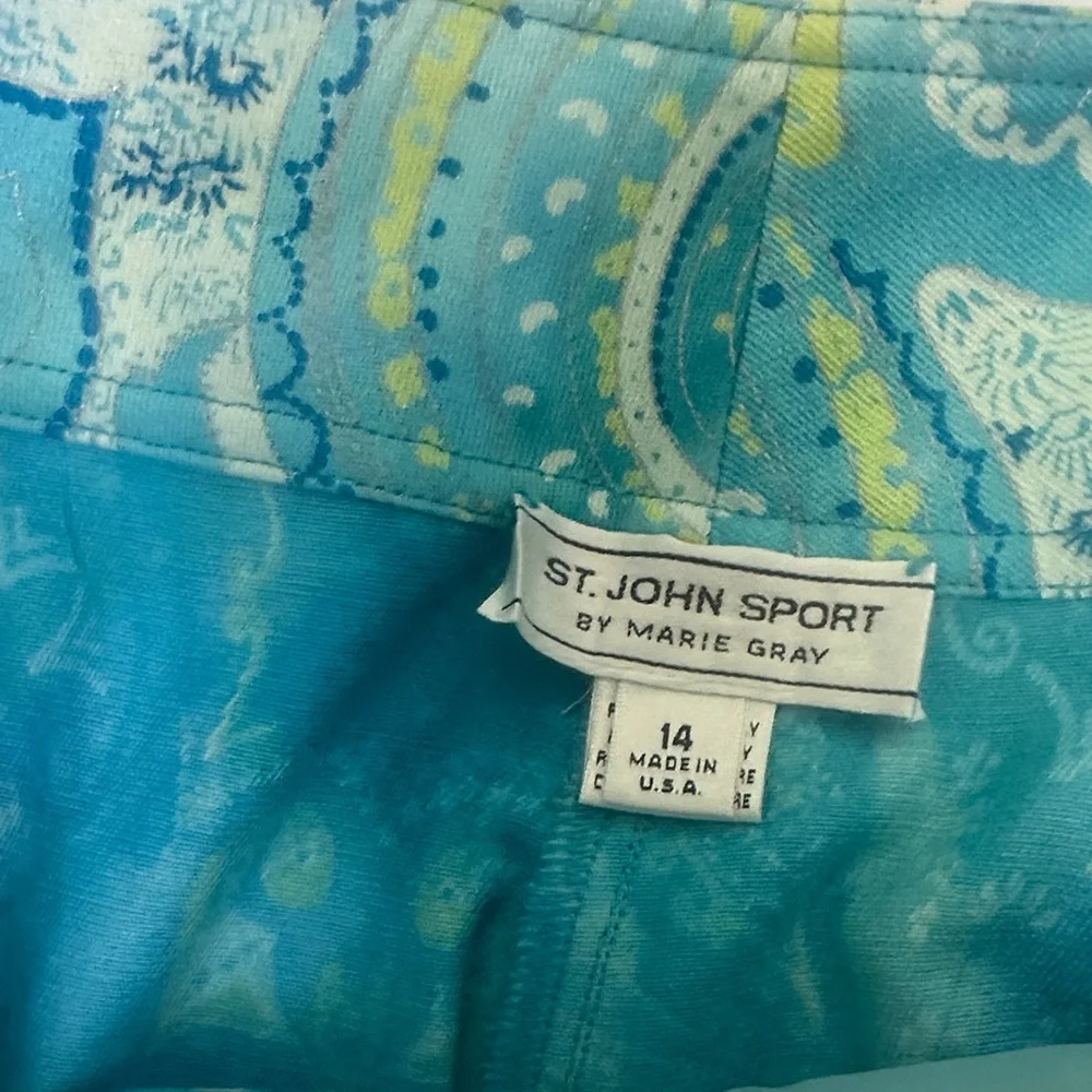 St. John Sport by Marie Gray Turquoise & Aqua Paisley Cropped Pants - Picture 2 of 8